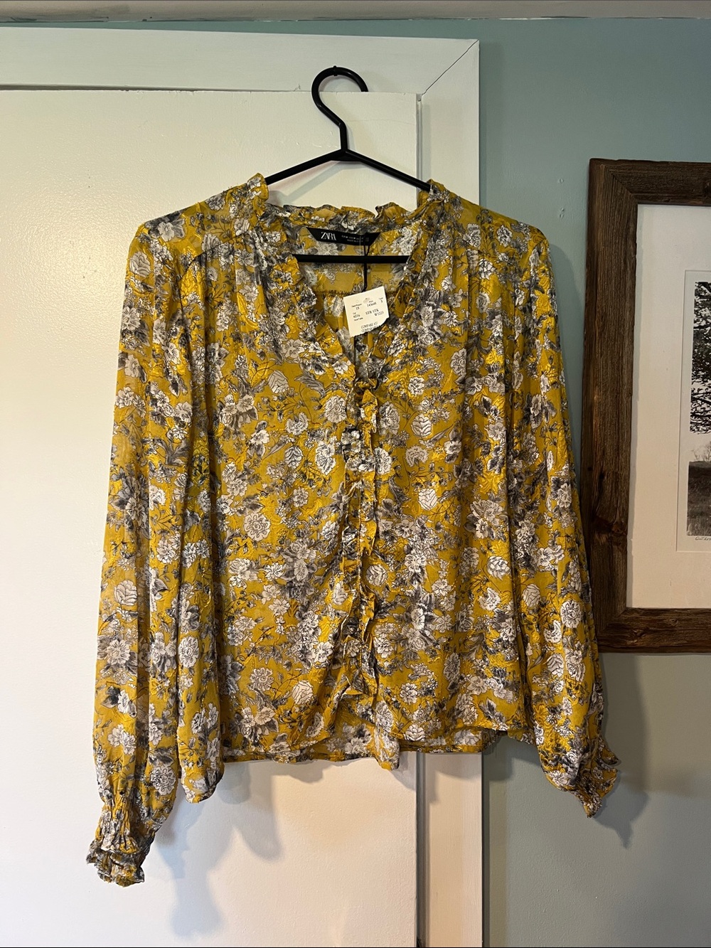 Zara Ruffled Top